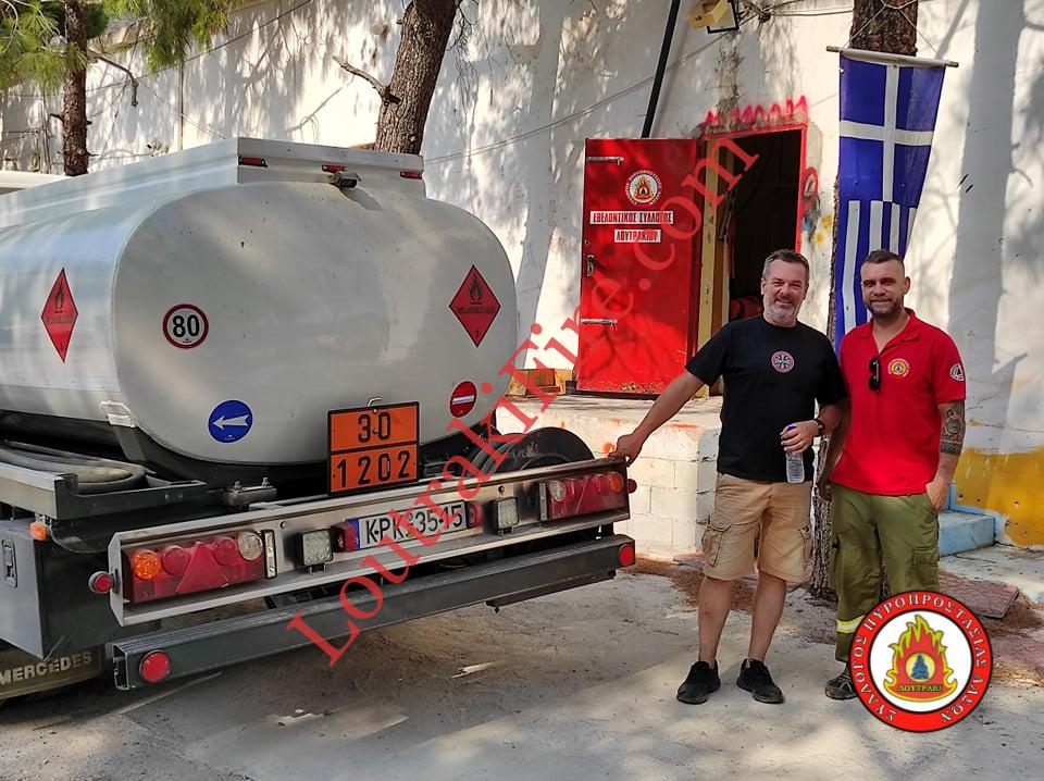 Φωτιά σε αποθήκη στο Λουτράκι