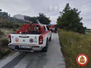 Άμεση Επέμβαση σε Πυρκαγιά στα Άσπρα Χώματα Λουτρακίου
